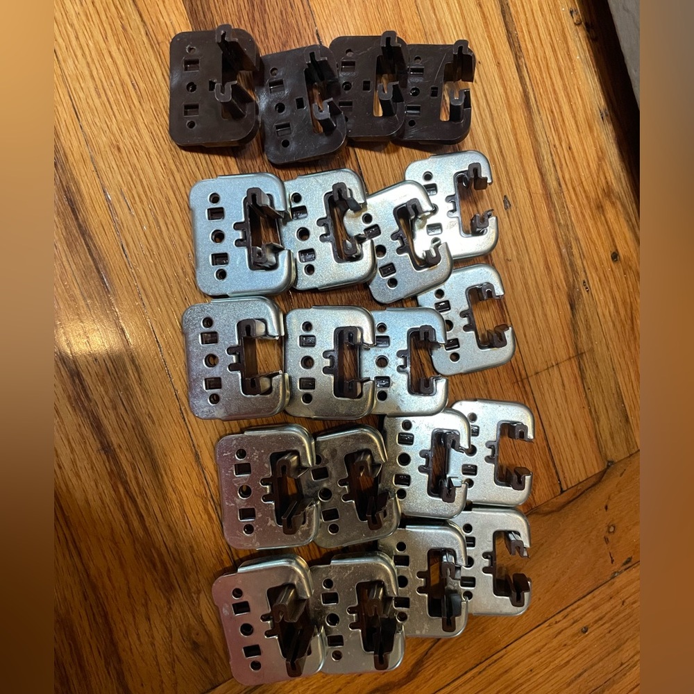 Swisco Drawer Component Socket for Drawer Track System - Picture 5 of 6